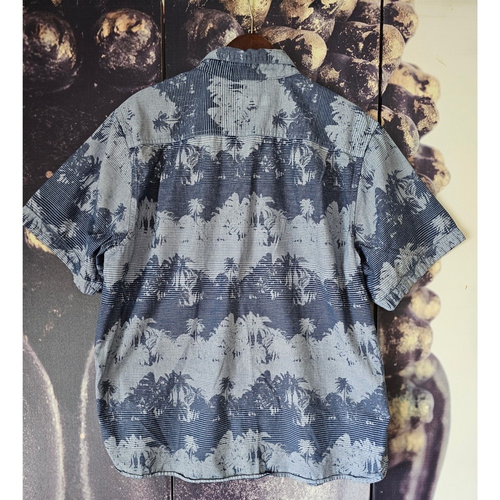 Tommy Bahama Mens Blue White Pixel Palm Tree Short Sleeve Tropical Shirt XL - Picture 5 of 9
